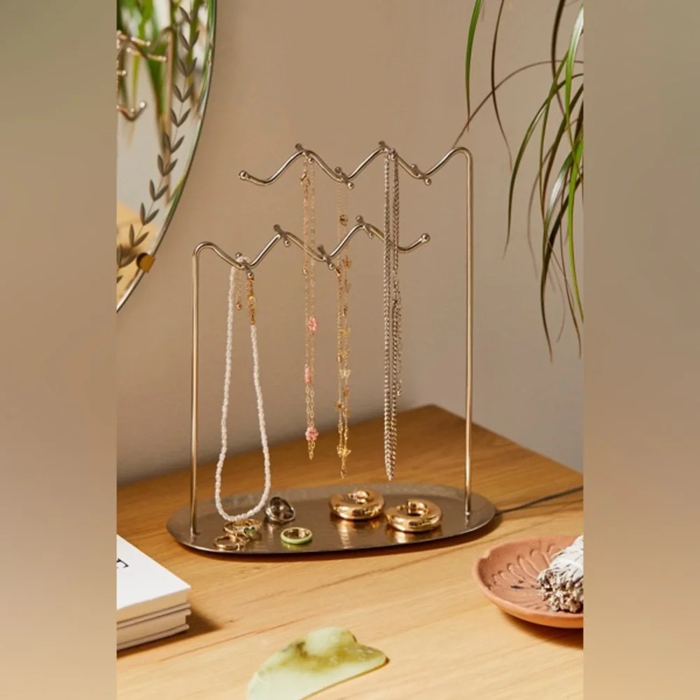 URBAN OUTFITTERS Gold-Hammered Metal Alula Jewelry Stand Catch-All Dish Zig-Zag